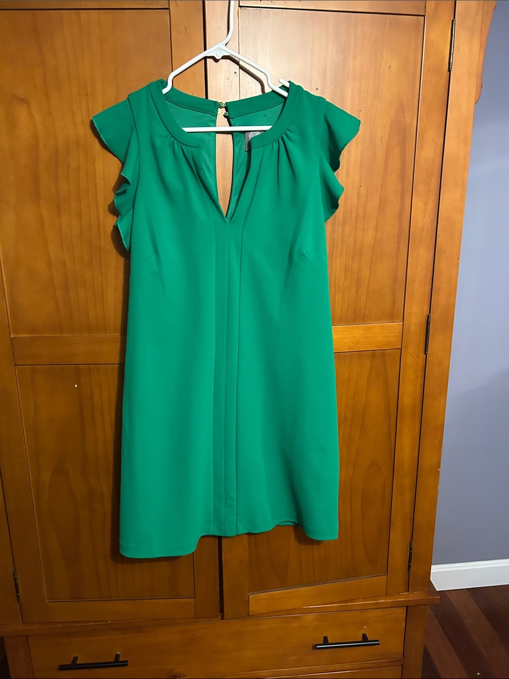 Vince Camuto Emerald Green Cap-Sleeve Shift Dress